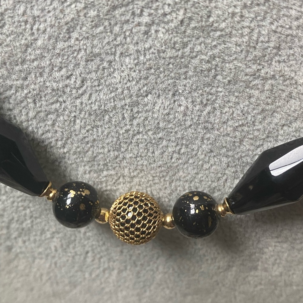 Vintage Liz Claiborne  Black & Gold Beaded Statement Necklace - Picture 3 of 6